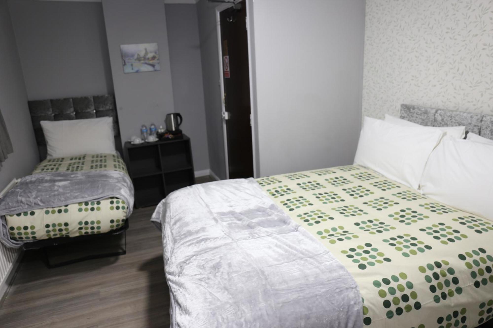 Elstree Inn Borehamwood Bagian luar foto