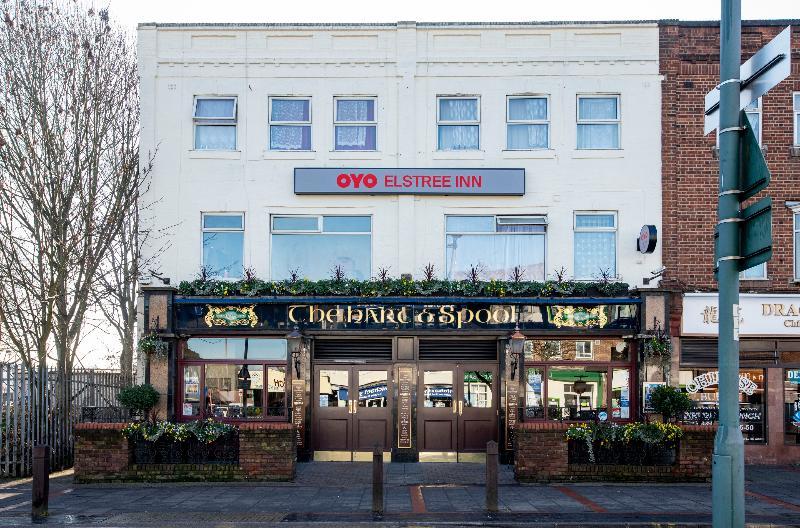 Elstree Inn Borehamwood Bagian luar foto